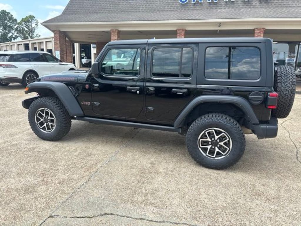 Certified 2025 Jeep Wrangler Rubicon SUV