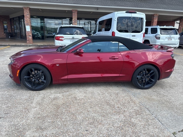 2023 Chevrolet Camaro 3LT photo 2