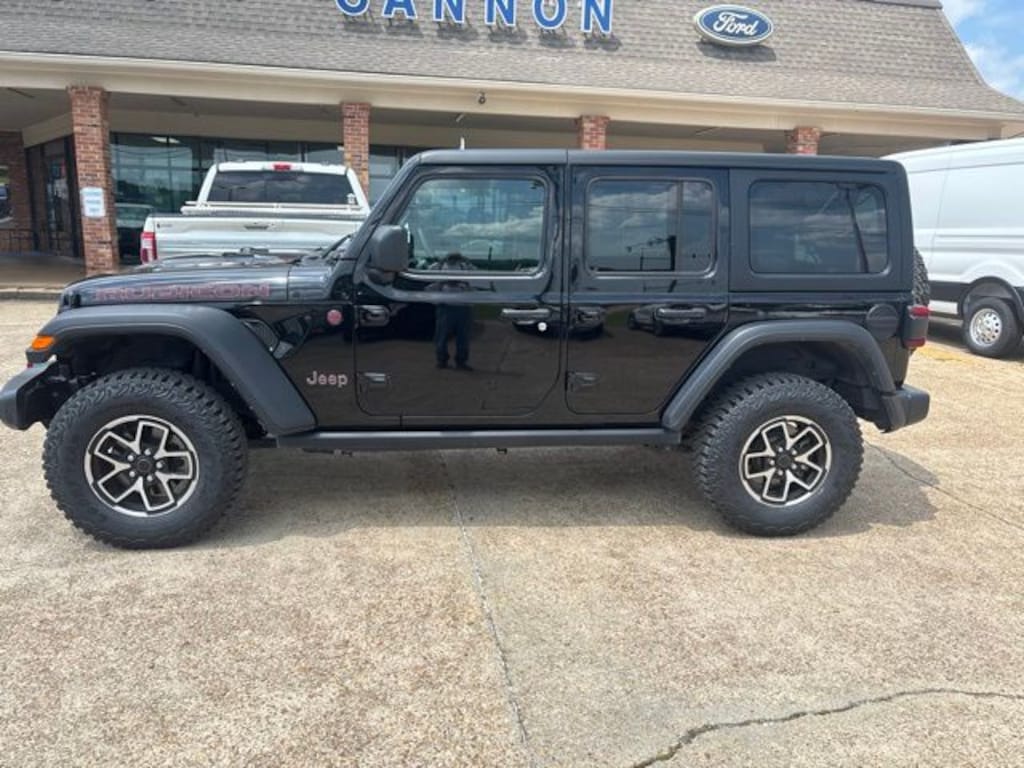 Certified 2025 Jeep Wrangler Rubicon SUV