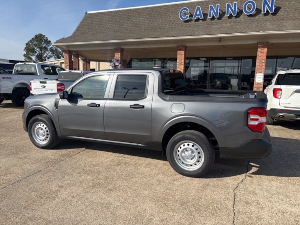 New 2026 Ford Maverick XL Truck SuperCrew