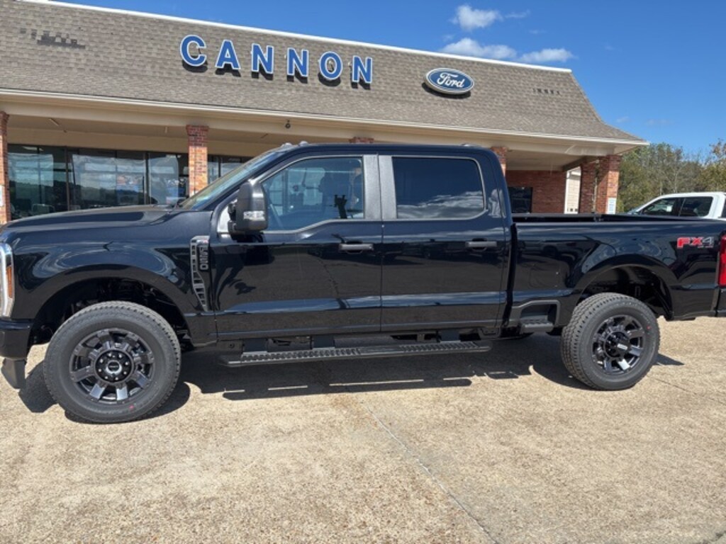 New 2026 Ford F-250 Truck Crew Cab