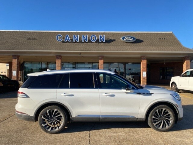 2021 Lincoln Aviator Reserve photo 3