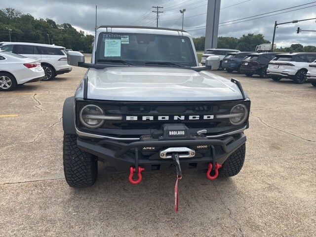 2022 Ford Bronco Outer Banks photo 4