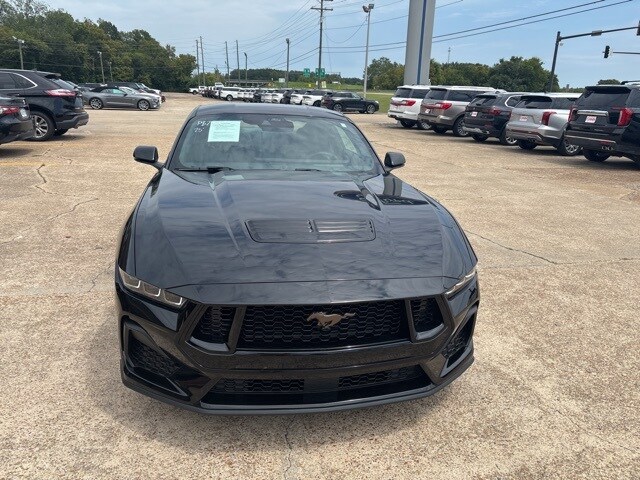2025 Ford Mustang GT Premium photo 4