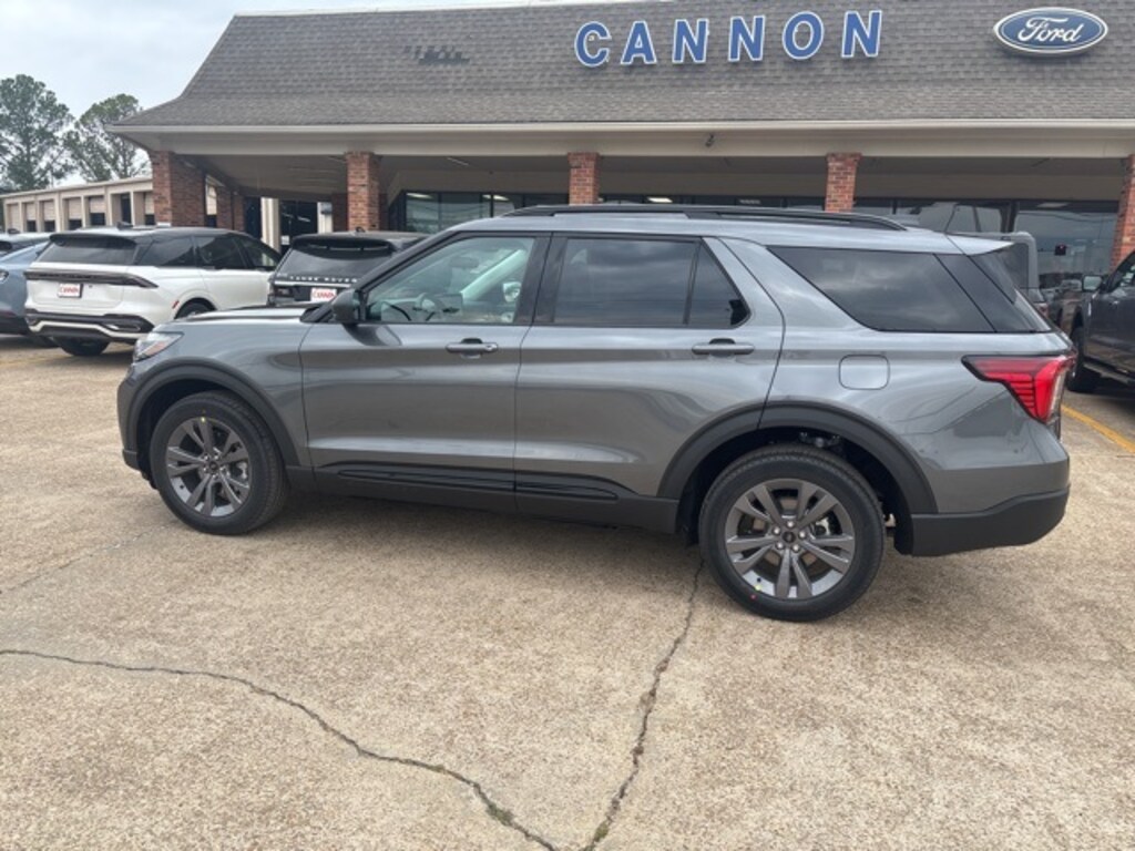 New 2026 Ford Explorer Active SUV