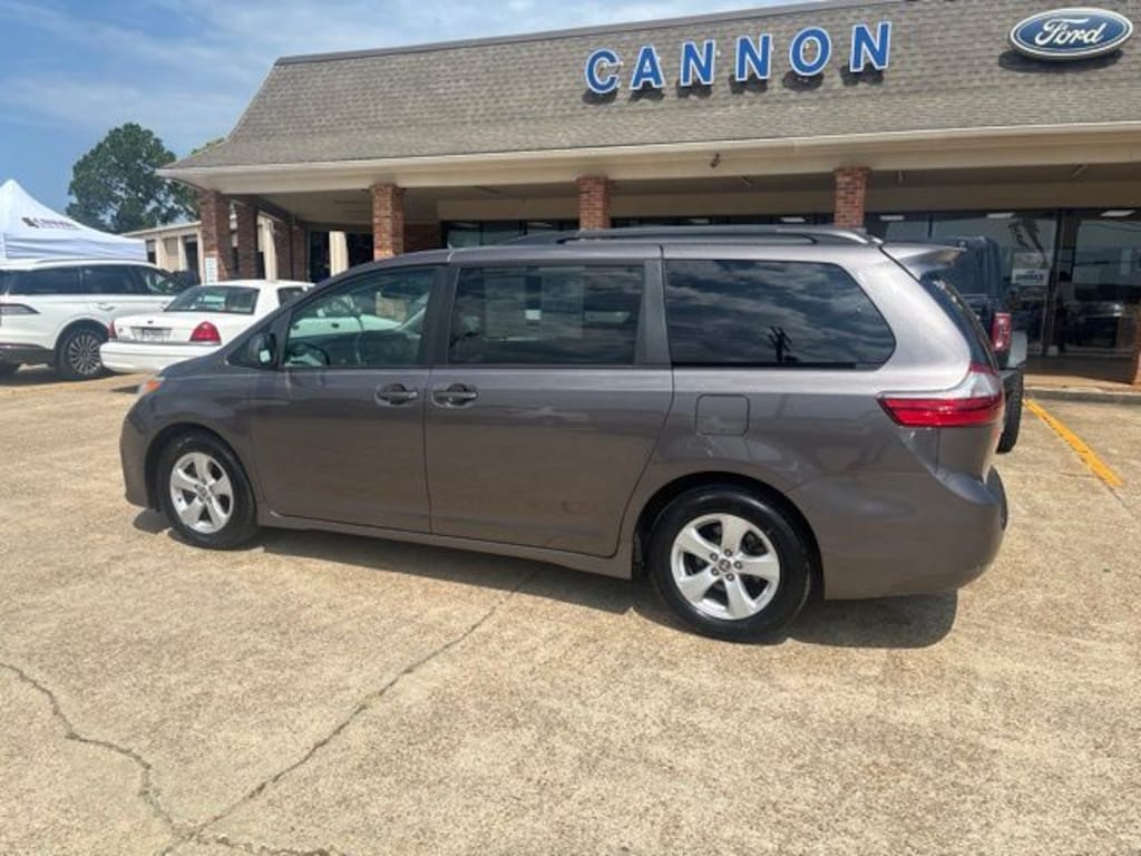 Certified 2020 Toyota Sienna LE 8 Passenger Van