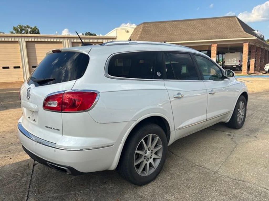 Used 2016 Buick Enclave Leather SUV