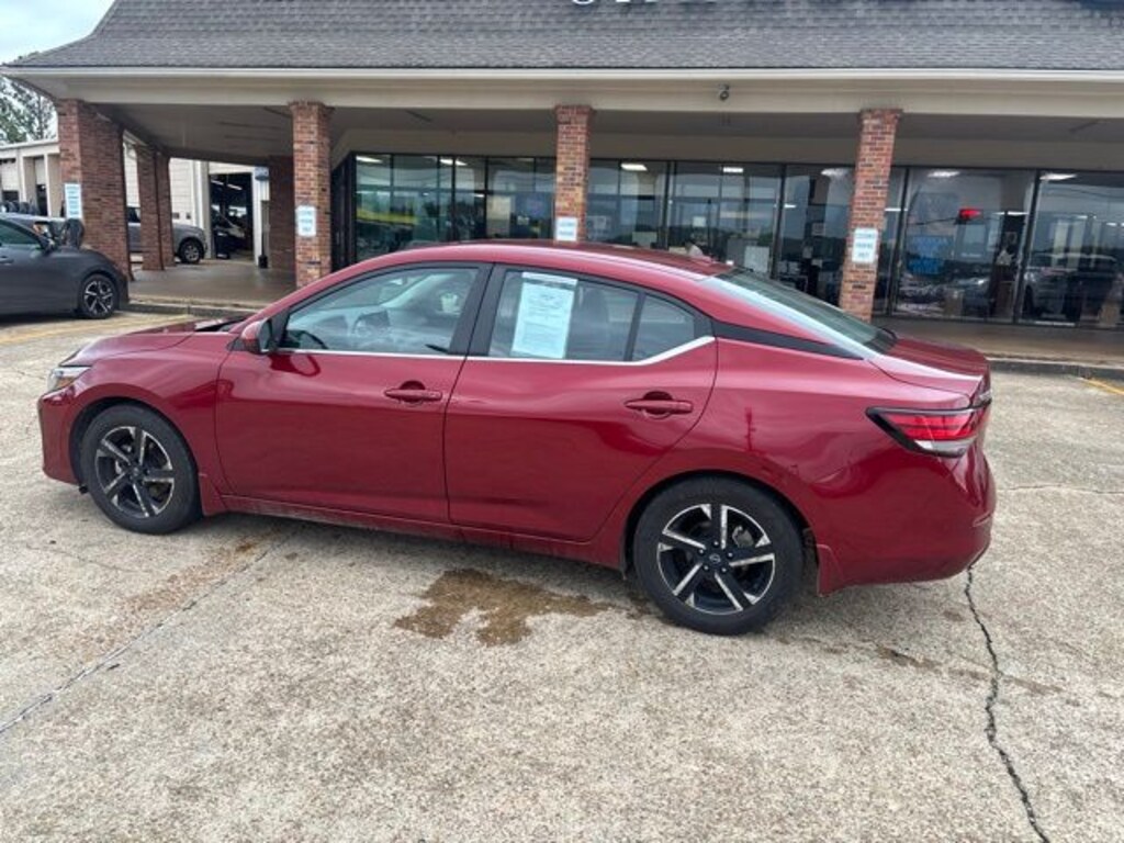 Used 2024 Nissan Sentra SV Sedan