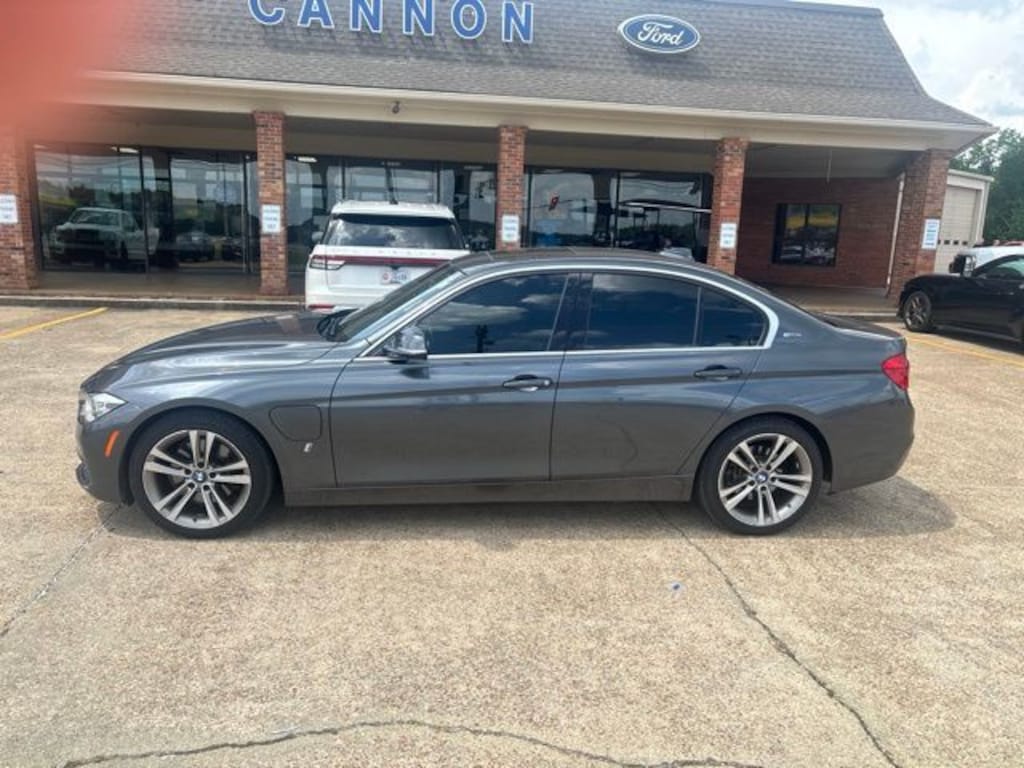 Certified 2018 BMW 330e iPerformance Sedan