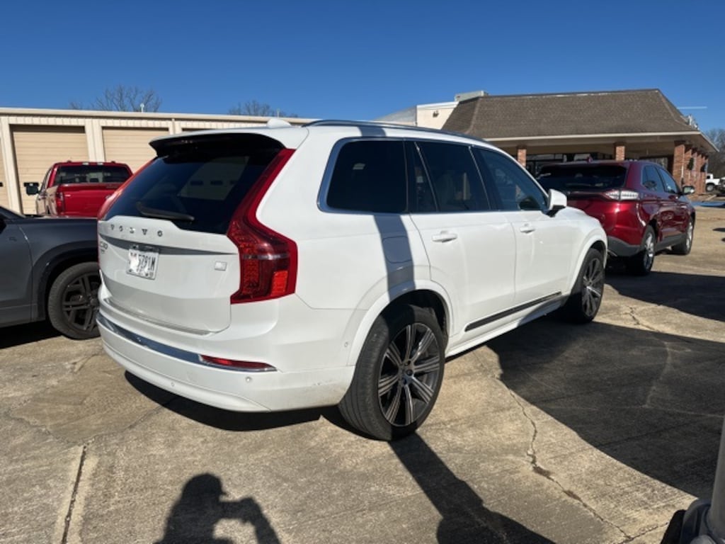 Used 2023 Volvo XC90 Recharge Plug-In Hybrid Plus 6-Seater SUV