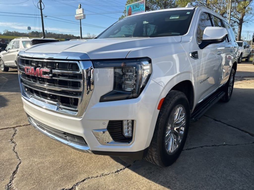 Used 2022 GMC Yukon SLT SUV