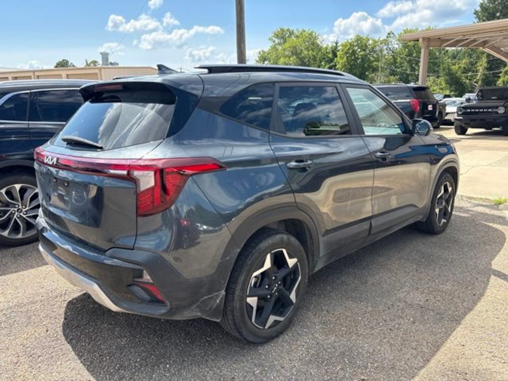 Used 2025 Kia Seltos S SUV