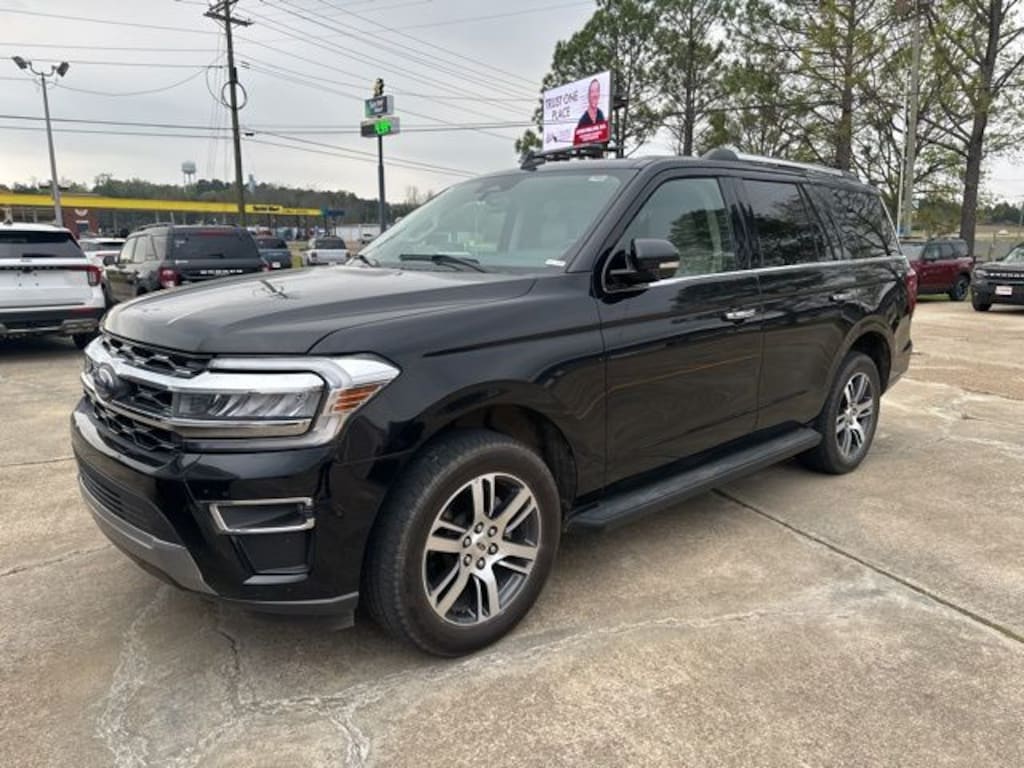 Used 2024 Ford Expedition Limited SUV