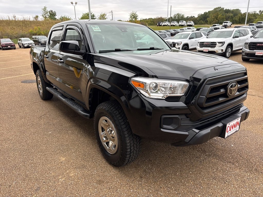 2023 Toyota Tacoma SR photo 3
