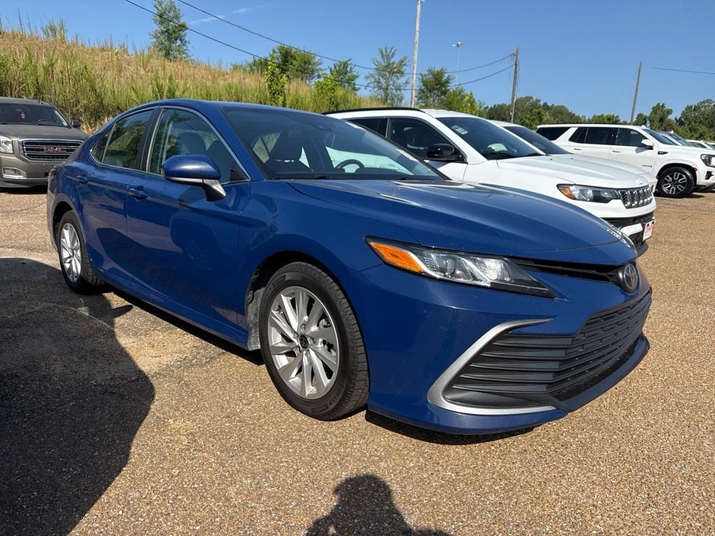 Used 2023 Toyota Camry LE
