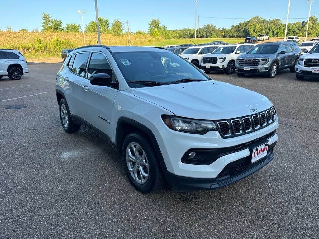Used 2024 Jeep Compass Latitude