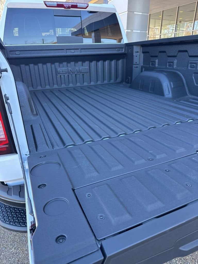 2026 GMC Sierra 1500 AT4X - Photo 46