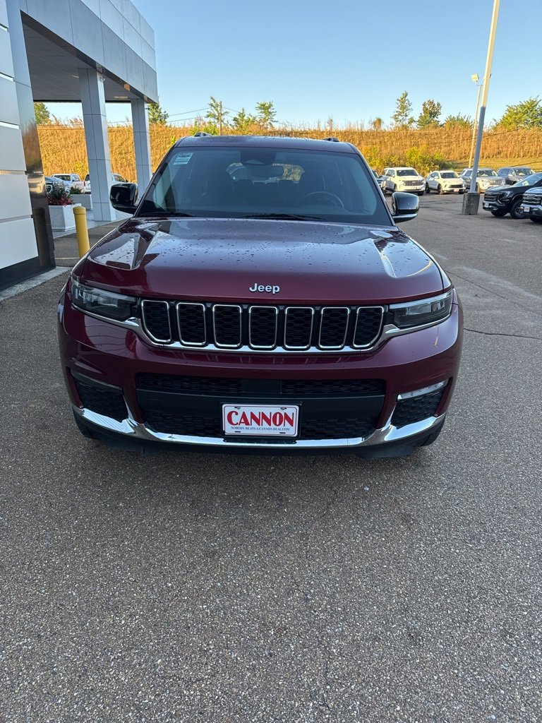 2021 Jeep Grand Cherokee Limited photo 2