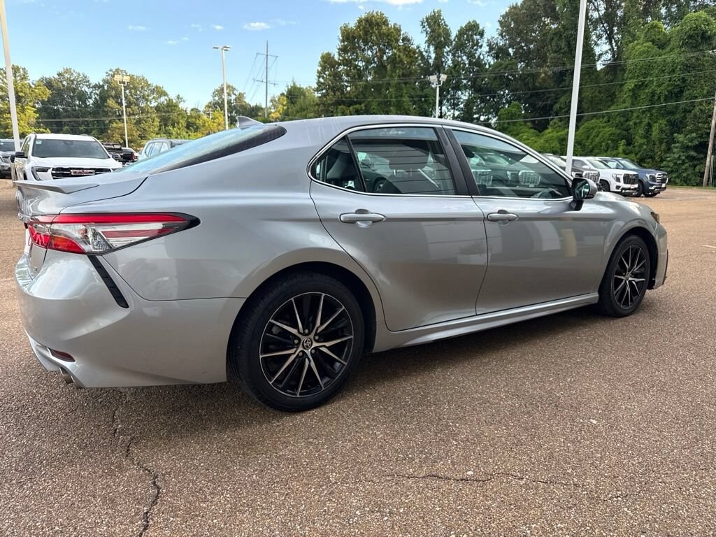 Used 2024 Toyota Camry SE