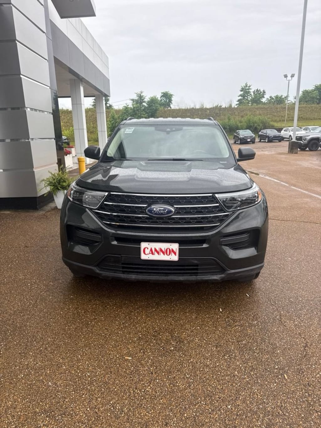 Used 2024 Ford Explorer XLT