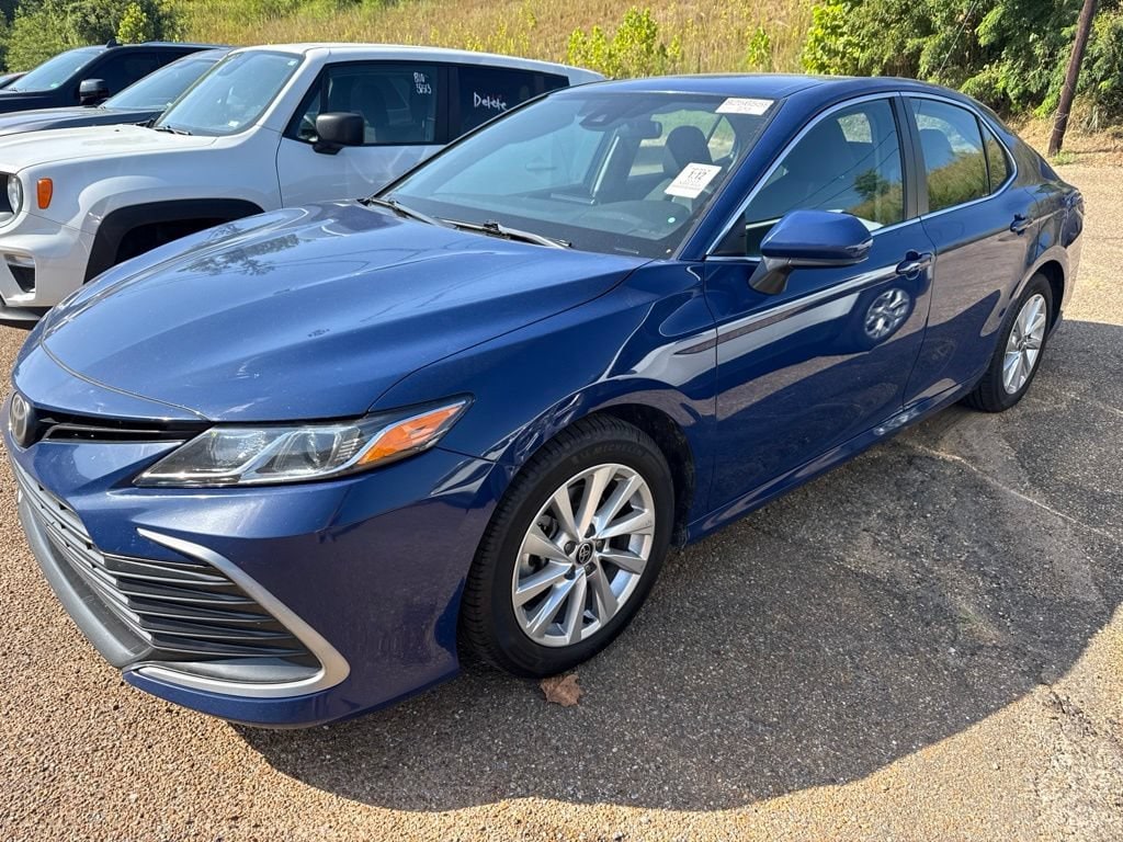 Used 2023 Toyota Camry LE