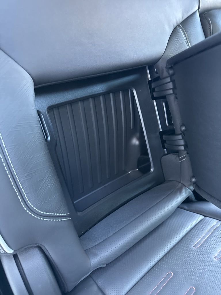 2026 GMC Sierra 1500 AT4X - Photo 39