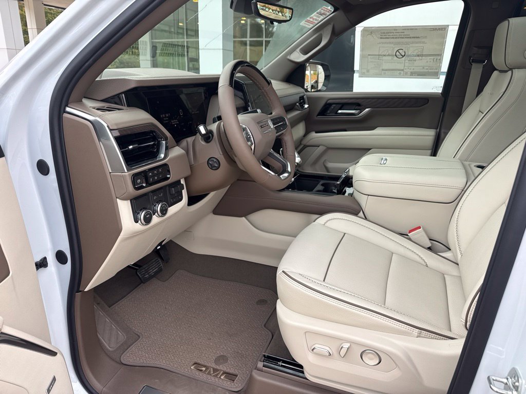 2027 GMC Yukon Denali - Photo 28