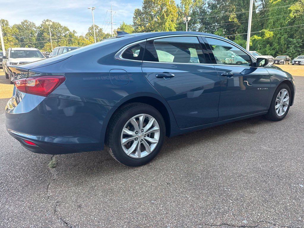 1G1ZD5ST3SF118696