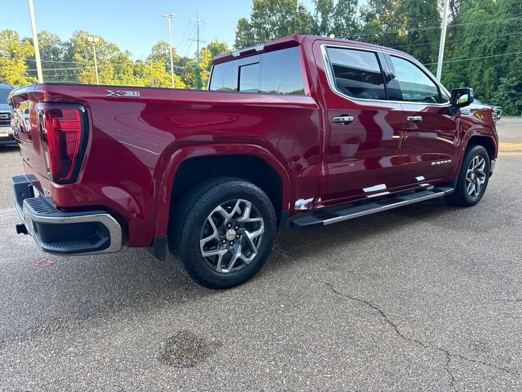 Used 2024 GMC Sierra 1500 SLT Truck