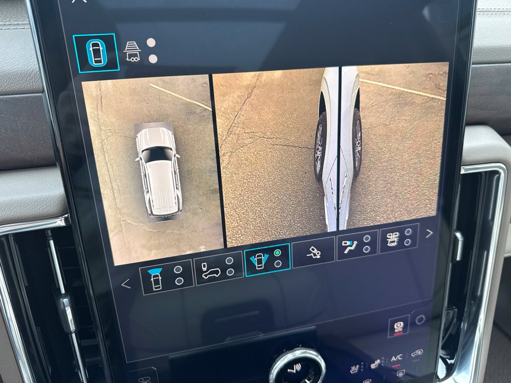 2027 GMC Yukon Denali - Photo 49
