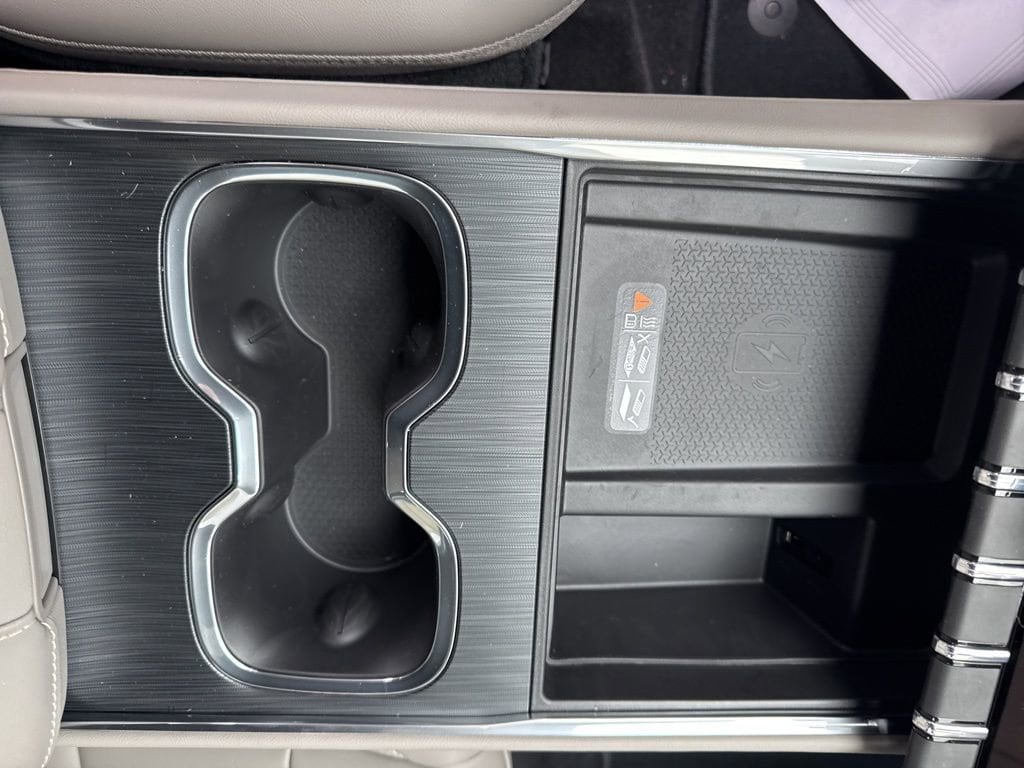 2026 GMC Acadia Elevation - Photo 16