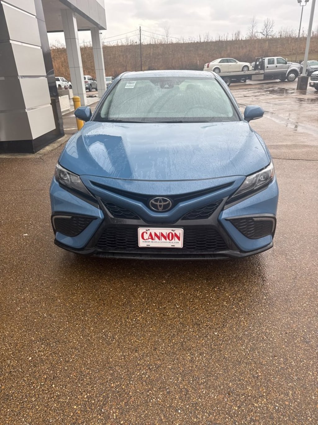 Used 2024 Toyota Camry SE