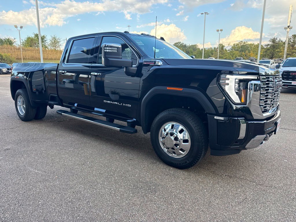 2026 GMC Sierra 3500 HD Denali DRW Truck