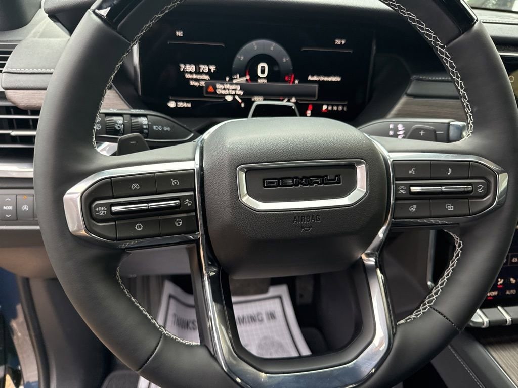 2026 GMC Acadia Denali - Photo 14