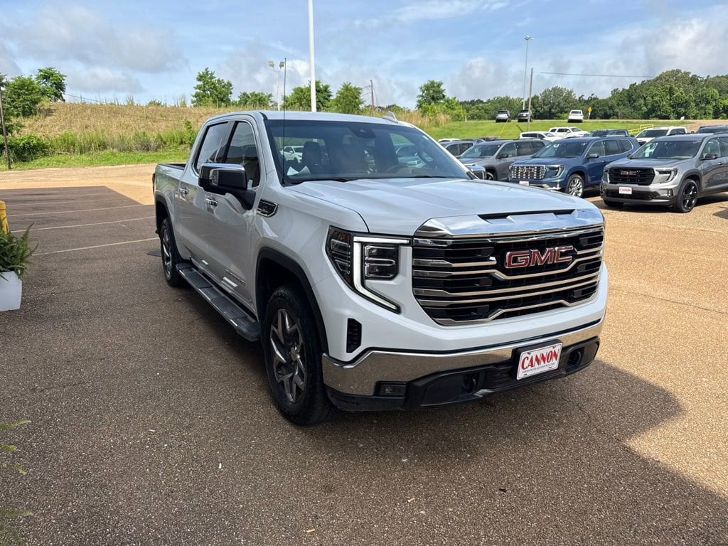 Used 2025 GMC Sierra 1500 SLT Truck