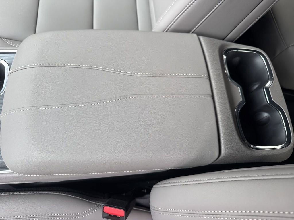 2026 GMC Acadia Elevation - Photo 19