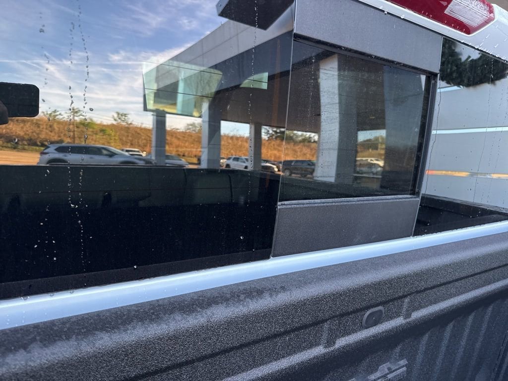 2026 GMC Sierra 1500 SLT - Photo 40