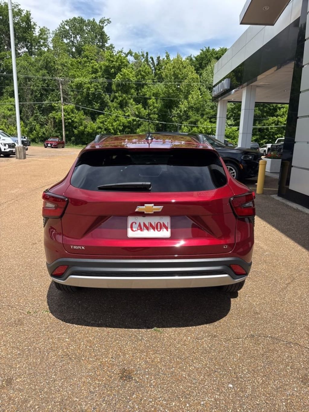 Used 2025 Chevrolet Trax LT SUV