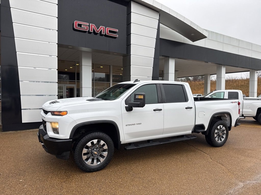 2022 Chevrolet Silverado 2500HD Custom's photo