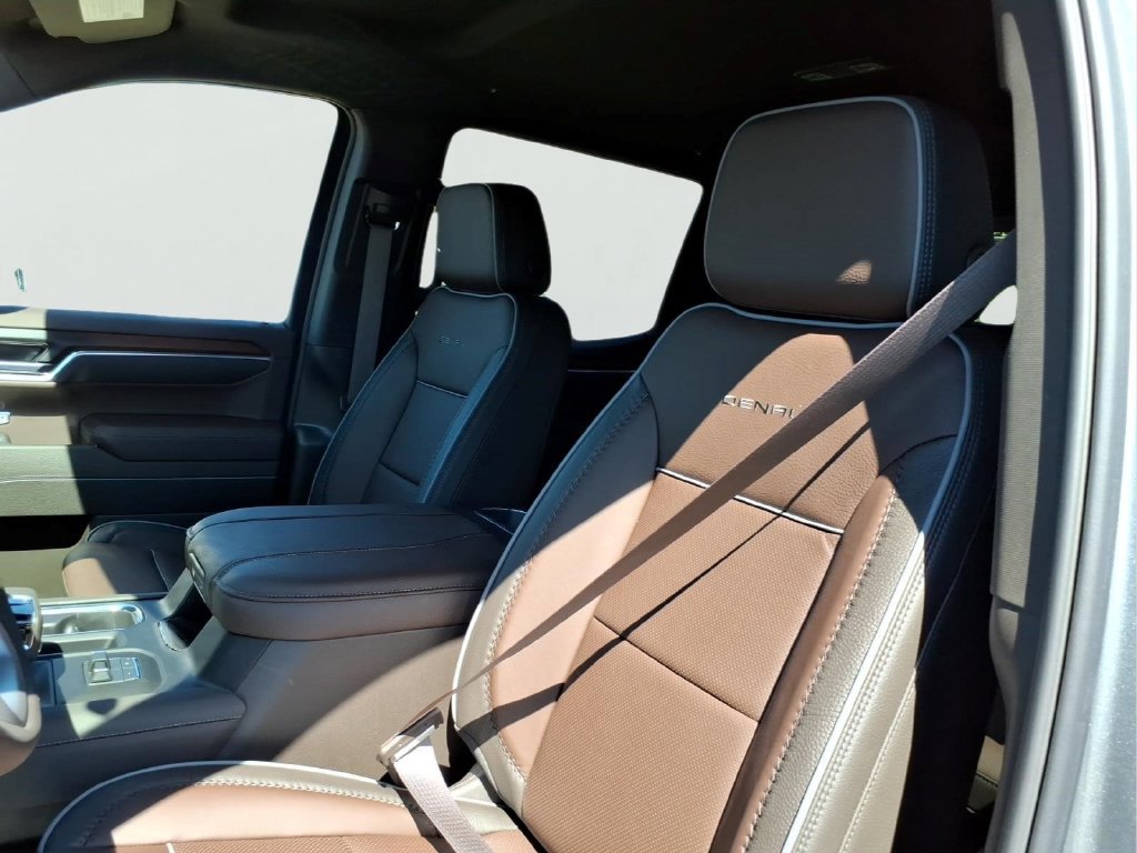2026 GMC Sierra 1500 Denali - Photo 17
