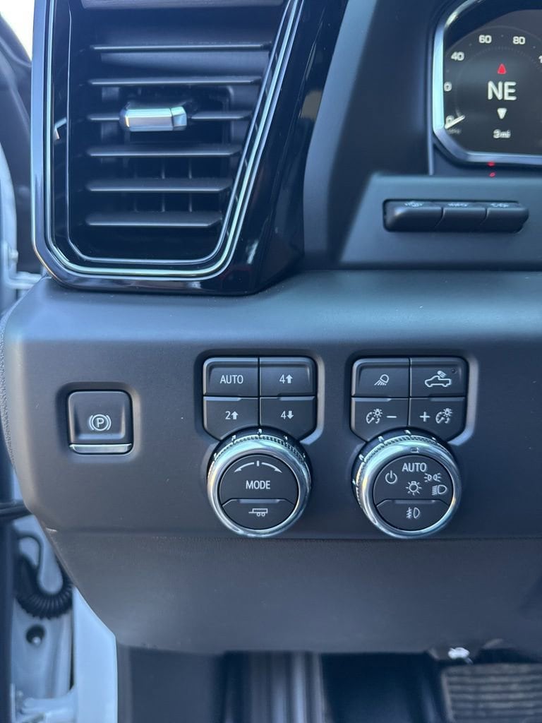 2026 GMC Sierra 1500 AT4X - Photo 58