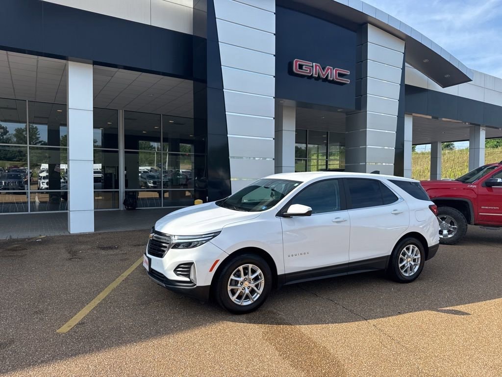 Used 2024 Chevrolet Equinox LT SUV