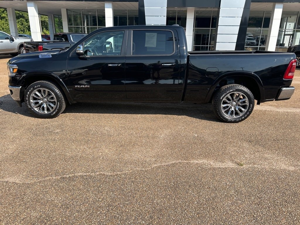 Used 2022 RAM Ram 1500 Pickup Laramie with VIN 1C6SRFRT8NN136201 for sale in Vicksburg, MS