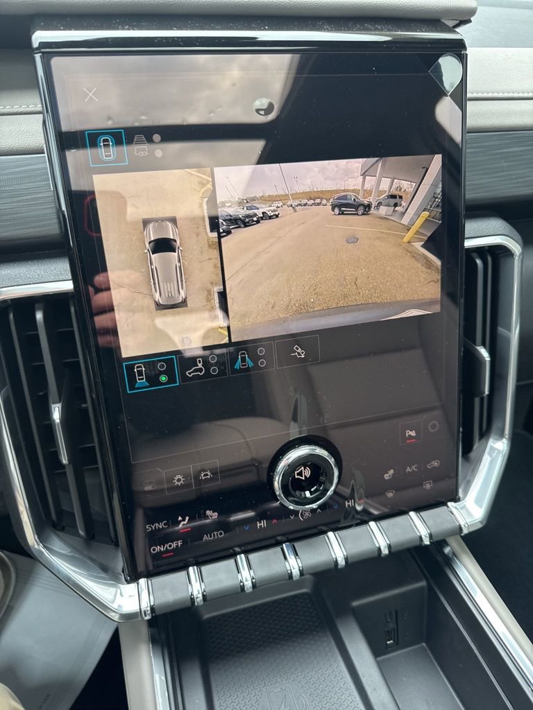 2026 GMC Acadia Elevation - Photo 48