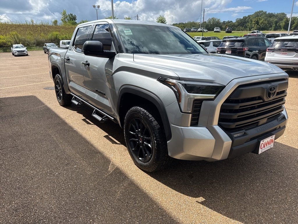 2023 Toyota Tundra SR5 photo 3