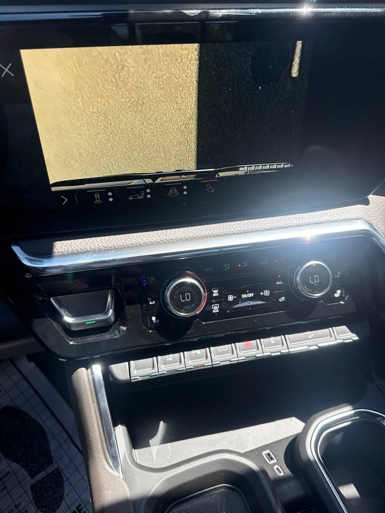 2026 GMC Sierra 2500HD Denali - Photo 33