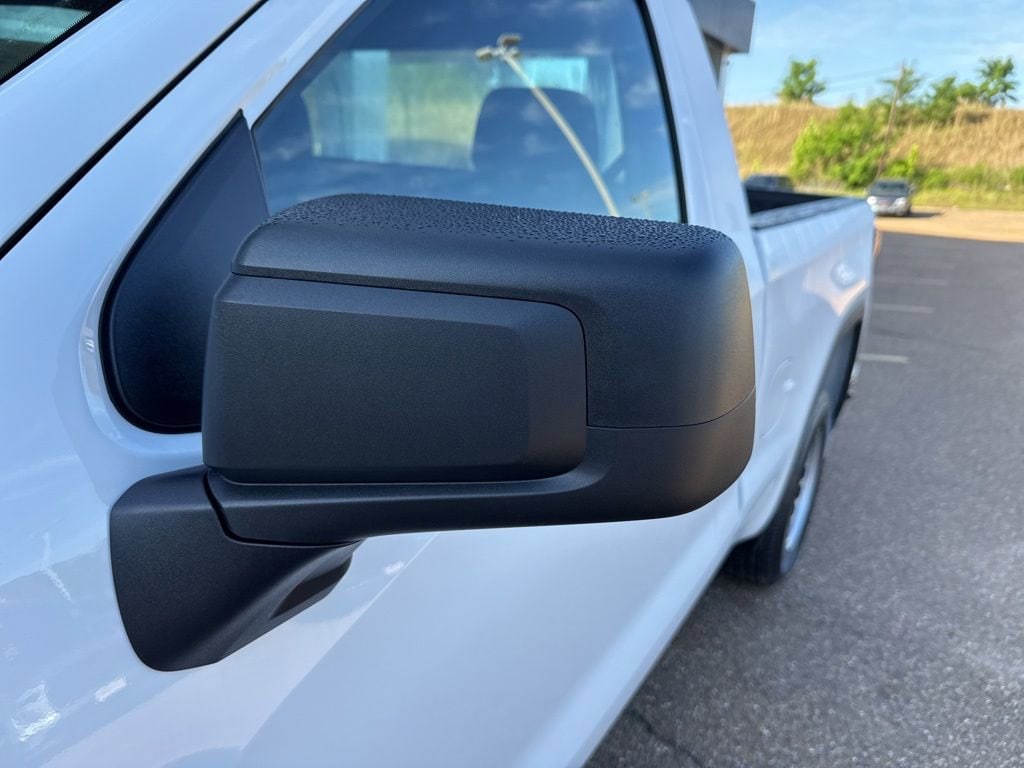 2026 GMC Sierra 1500 Pro - Photo 10