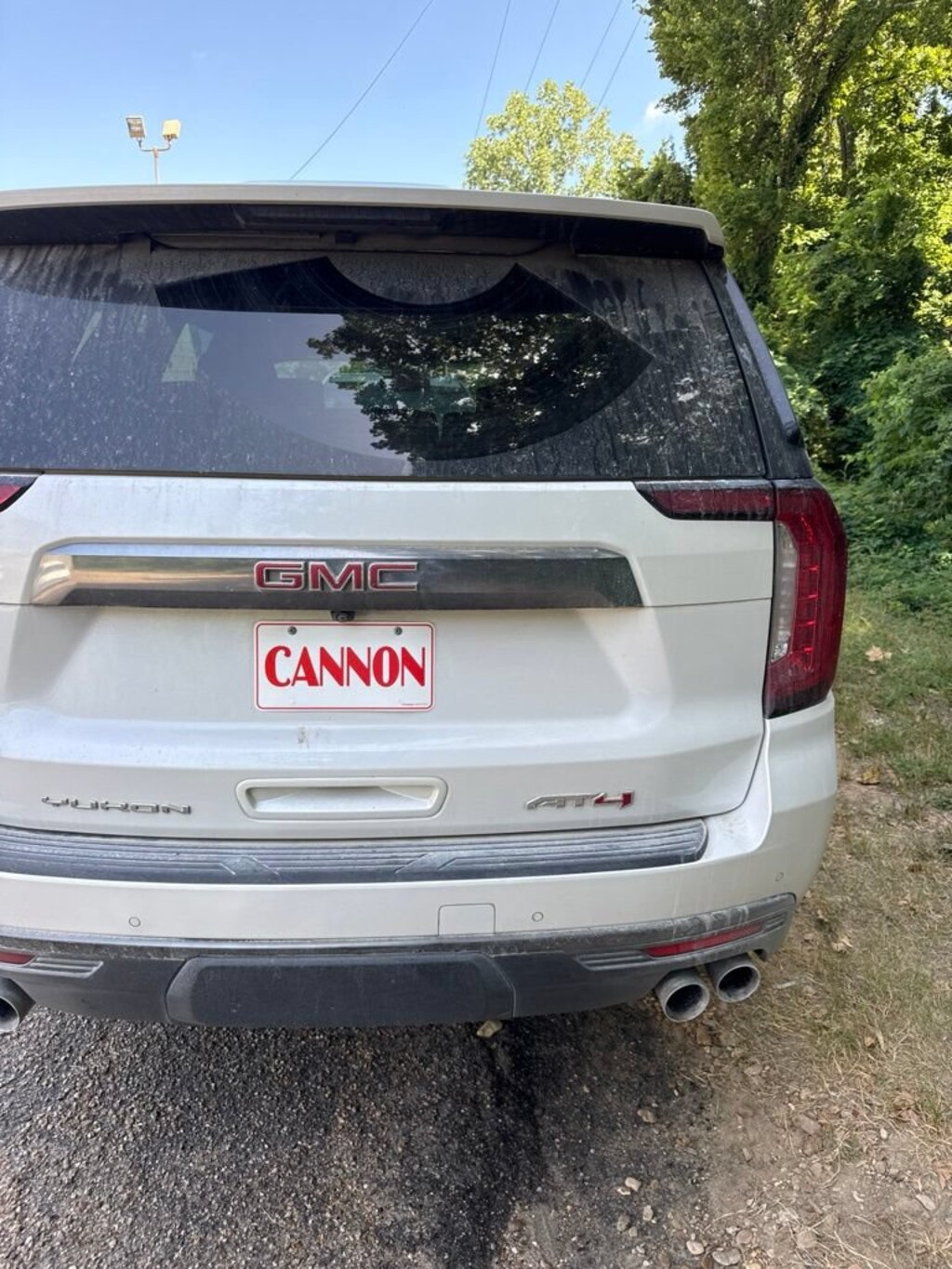 Used 2024 GMC Yukon AT4 SUV