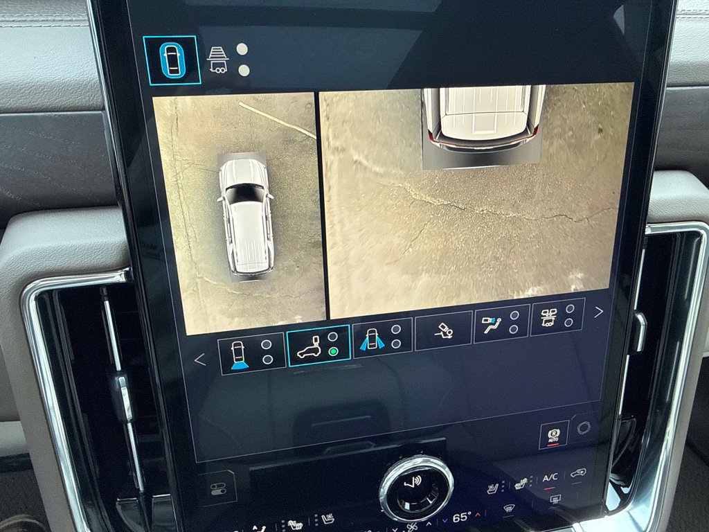 2027 GMC Yukon Denali - Photo 47