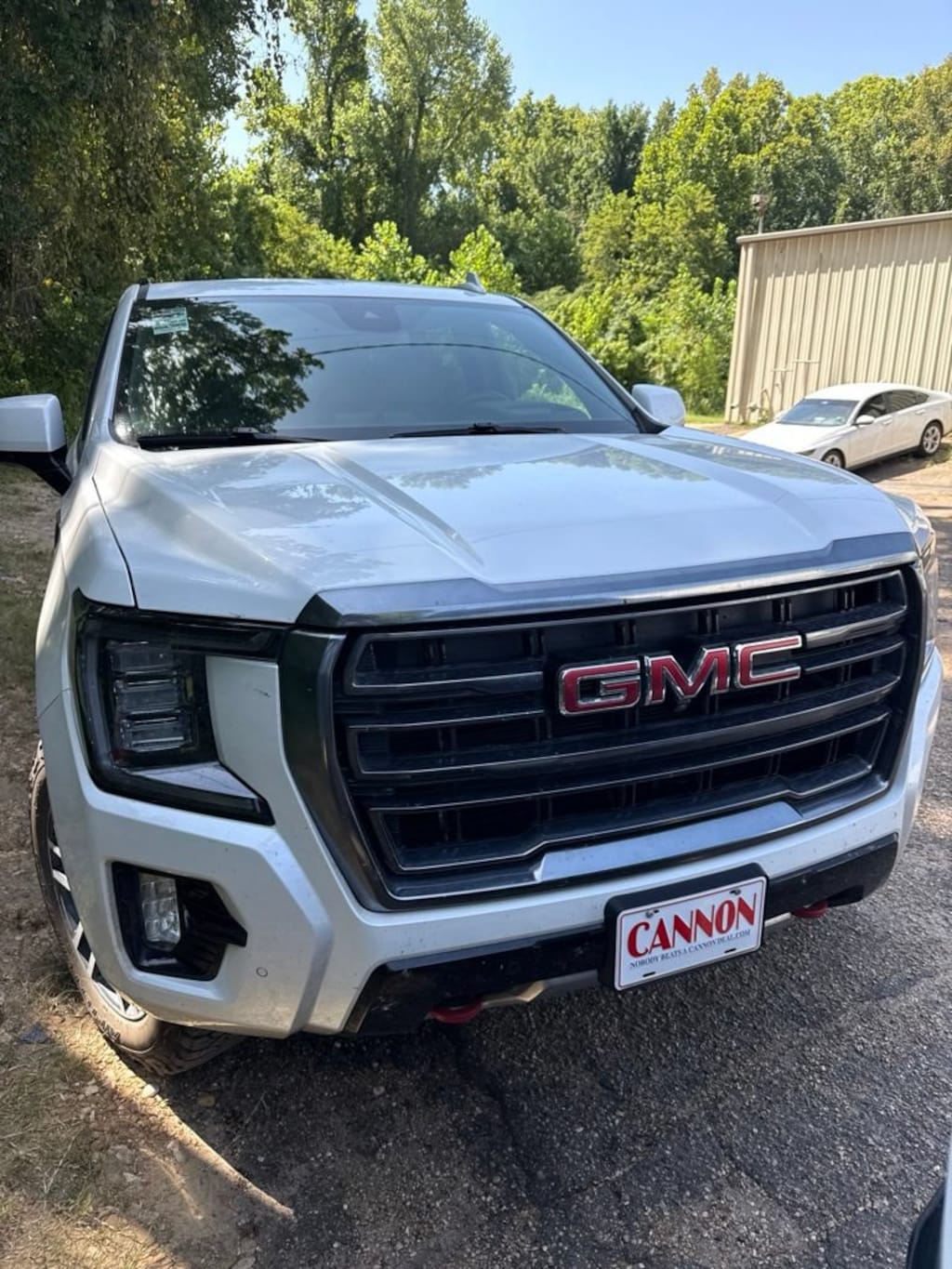 Used 2024 GMC Yukon AT4 SUV